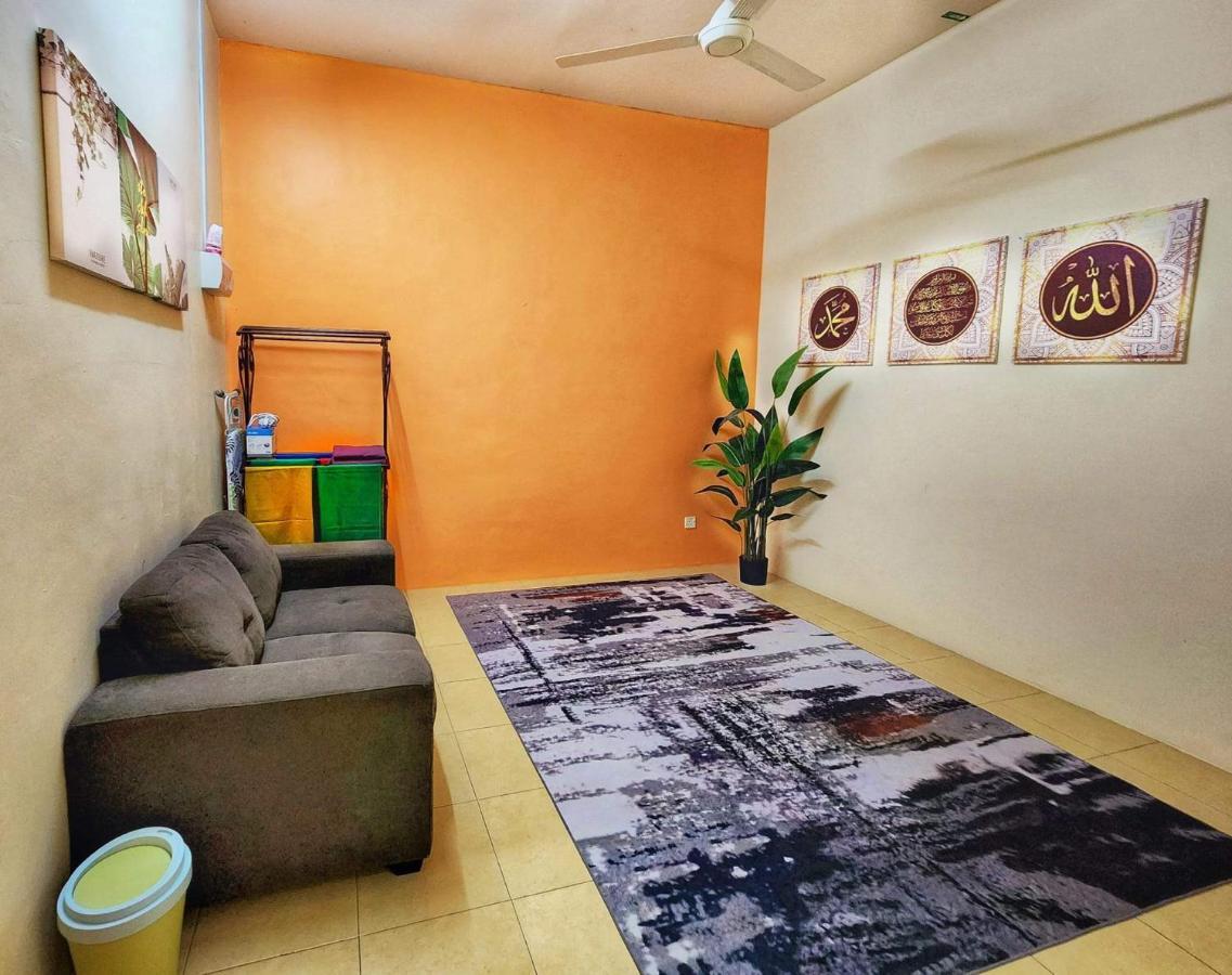 Staylena Klebang Melaka Homestay - Musliem Unit エクステリア 写真